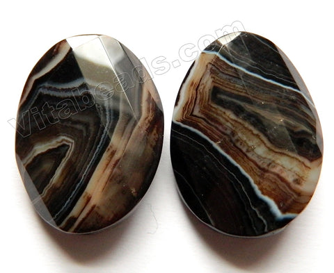 Twist Faceted Oval Pendant   Black Brown Sardonix Agate