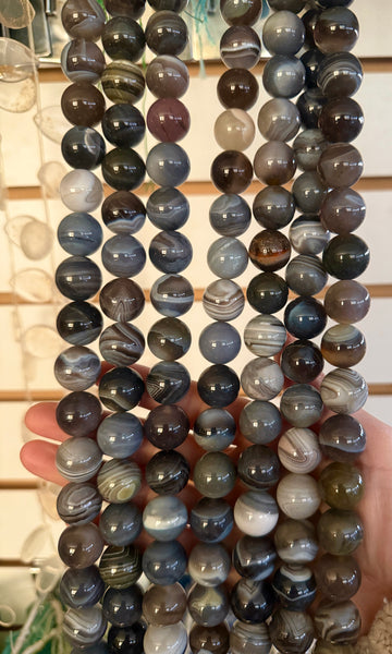 Botswana AAA -  Smooth Round Beads  16"