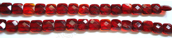 Red Win. Qtz  -  Faceted Square 16"