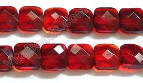 Red Win. Qtz  -  Faceted Square 16"