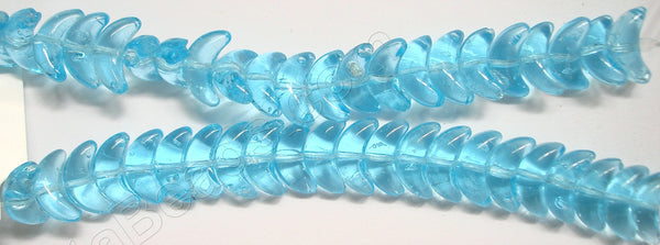 Ocean Blue Crystal Qtz - Banana Shape  4.5"