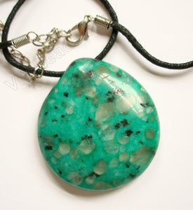 Semi Stone Almond Shape Necklace - Kiwi Emerald