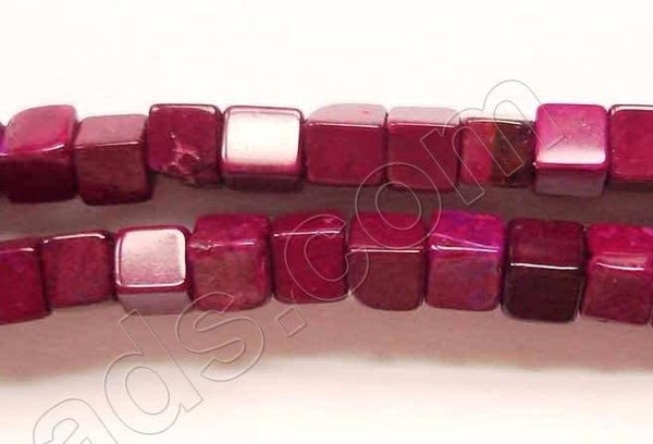 Dark Fuchsia Crazy Lace Agate  -  Cubes  16"