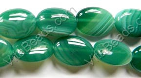 Green Sardonix Agate  -  Puff Oval  16"