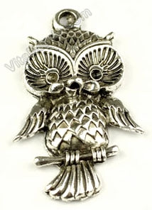 Rhodium Plated Copper Pendant Sitting Owl