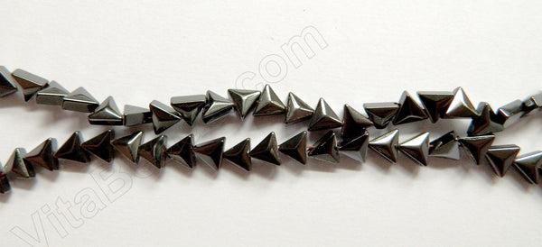 Hematite  -  Triangle Shape 16"