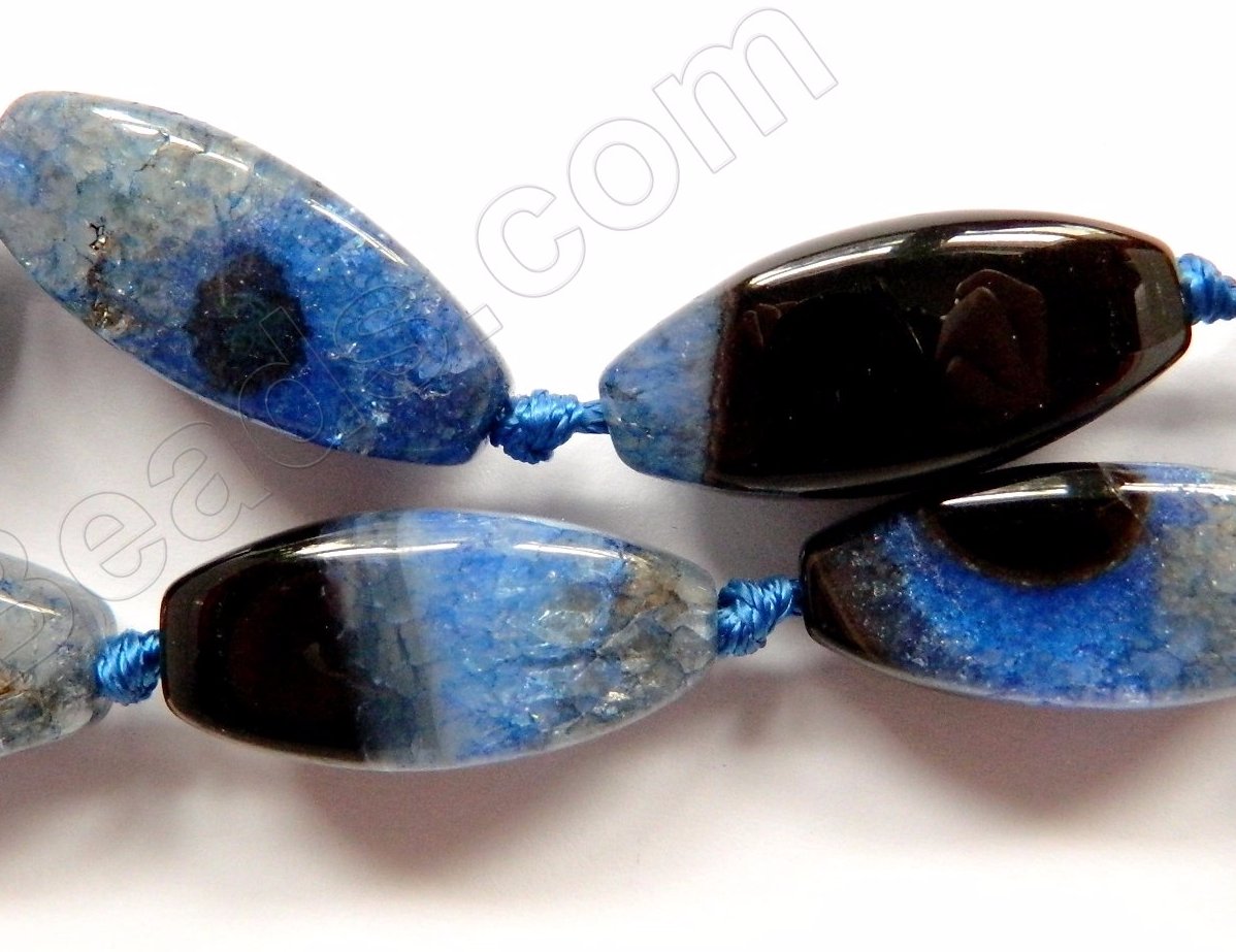 Black & Blue Fire Agate w Quartz  -  4-side Rice  16"