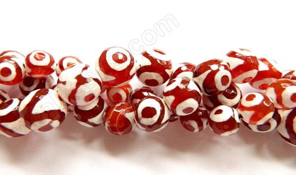 DZi Agate Red Eye  -  Faceted Round