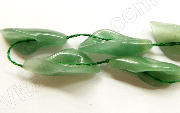 Green Aventurine  -  Carved Calla Strand 16"