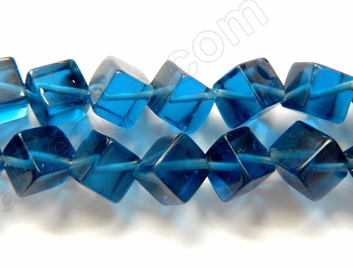 Double Edge Square  -  London Blue Crystal  16"