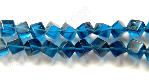 Double Edge Square  -  London Blue Crystal  16"