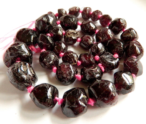 Garnet - Smooth Cut Tumble Necklace 16"