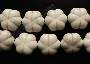 Ivory Cracked Turquoise  -  Carved 6-Petal Cherry Strand  16"