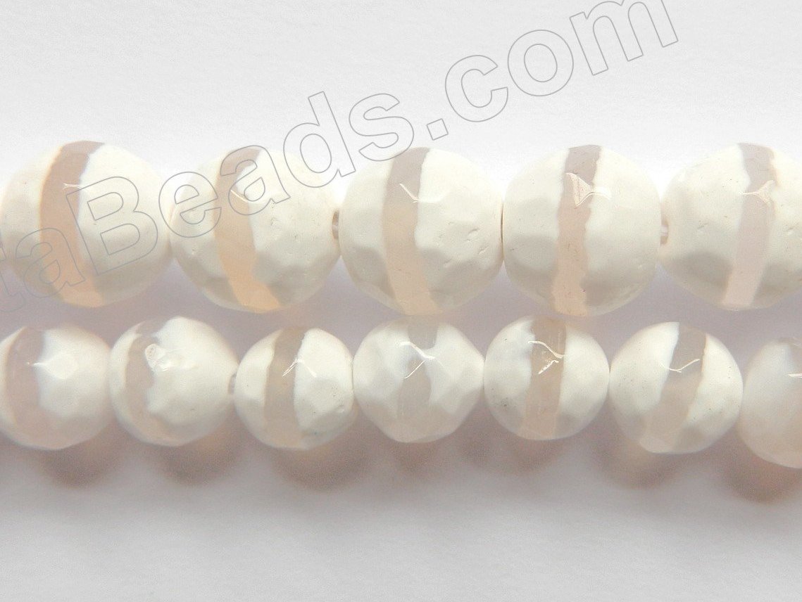 DZi Agate White w/ Line - Faceted Round  15"