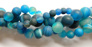 Frosted Blue Sardonix Agate  -  Smooth Round Beads  16"
