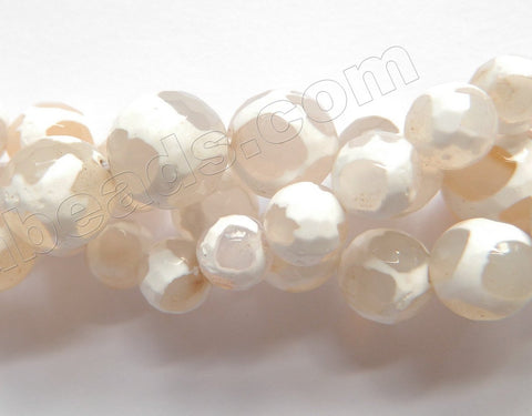 DZi Agate White w/ Football Line - Faceted Round  15"