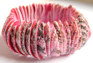 Shell  - Light Fuchsia Long Tooth Bracelet