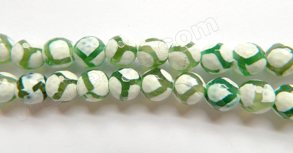 DZi Agate White w/ Olive Web Line  -  Faceted Round  14"