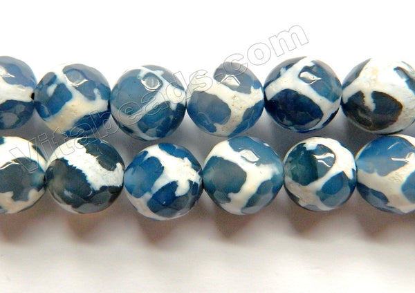 DZi Agate  -  Sky Blue w/ White Zebra Line  -  Faceted Round  15"