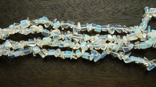 Synthetic White Opal  -  Chips 34"