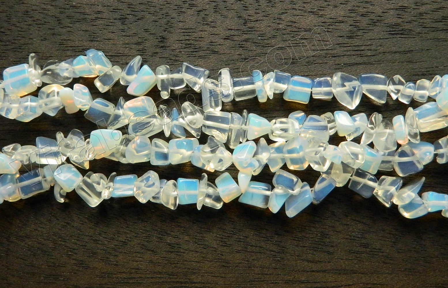 Synthetic White Opal  -  Chips 34"