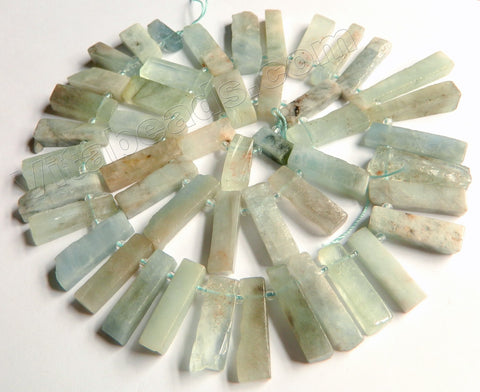 Light Aquamarine Natural  -  Graduated Top-drilled Long Rectangle Slabs w/ Spacer 18"