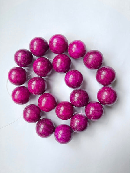 Purple Fuchsia Mashan Jade  -  Smooth Round  16"