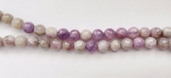 Light Cape Amethyst  -  Faceted Round Beads 15"